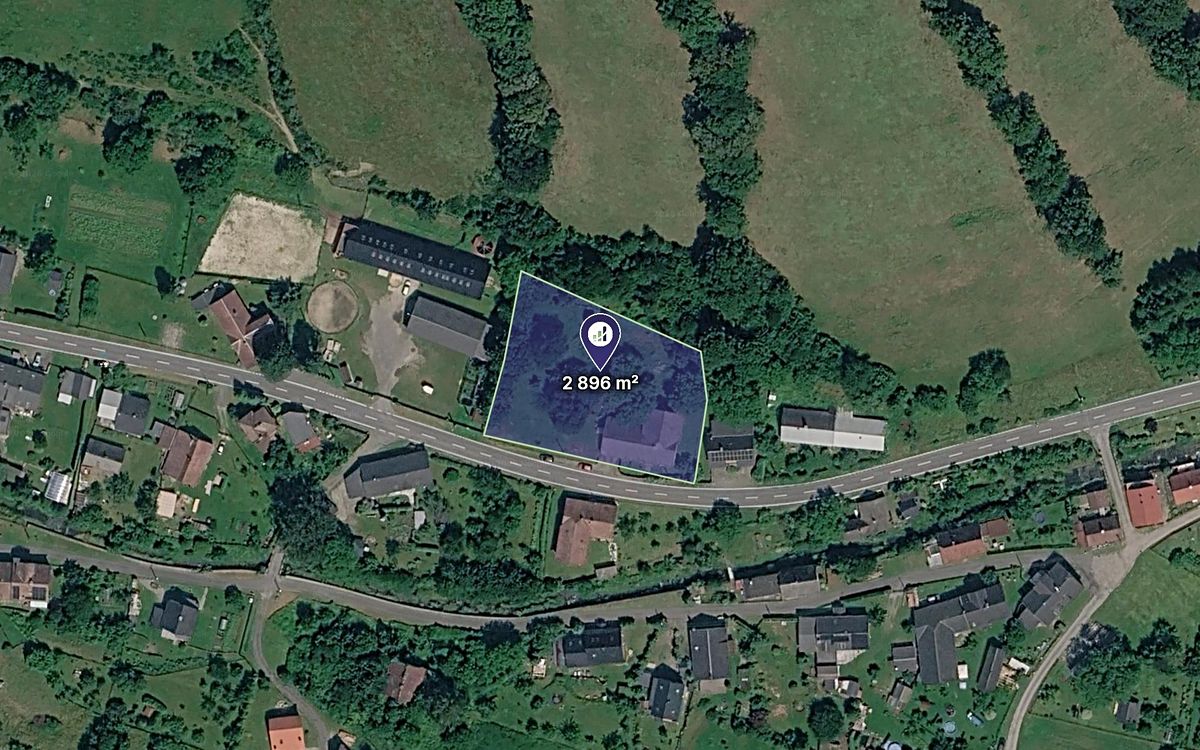 Prodej stavebního pozemku 2896 m²