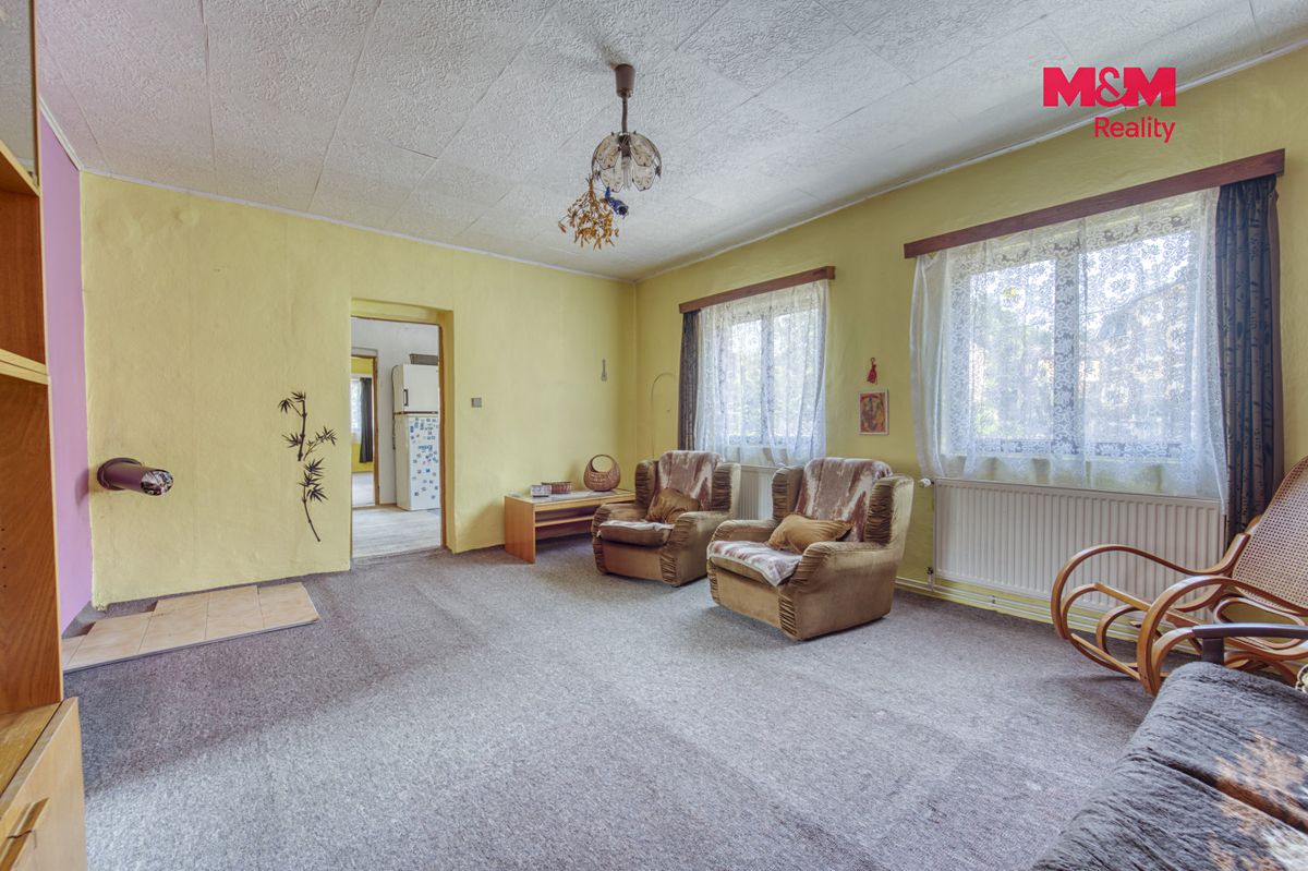 Prodej rodinného domu 213 m², pozemek 334 m² – fotografie 5