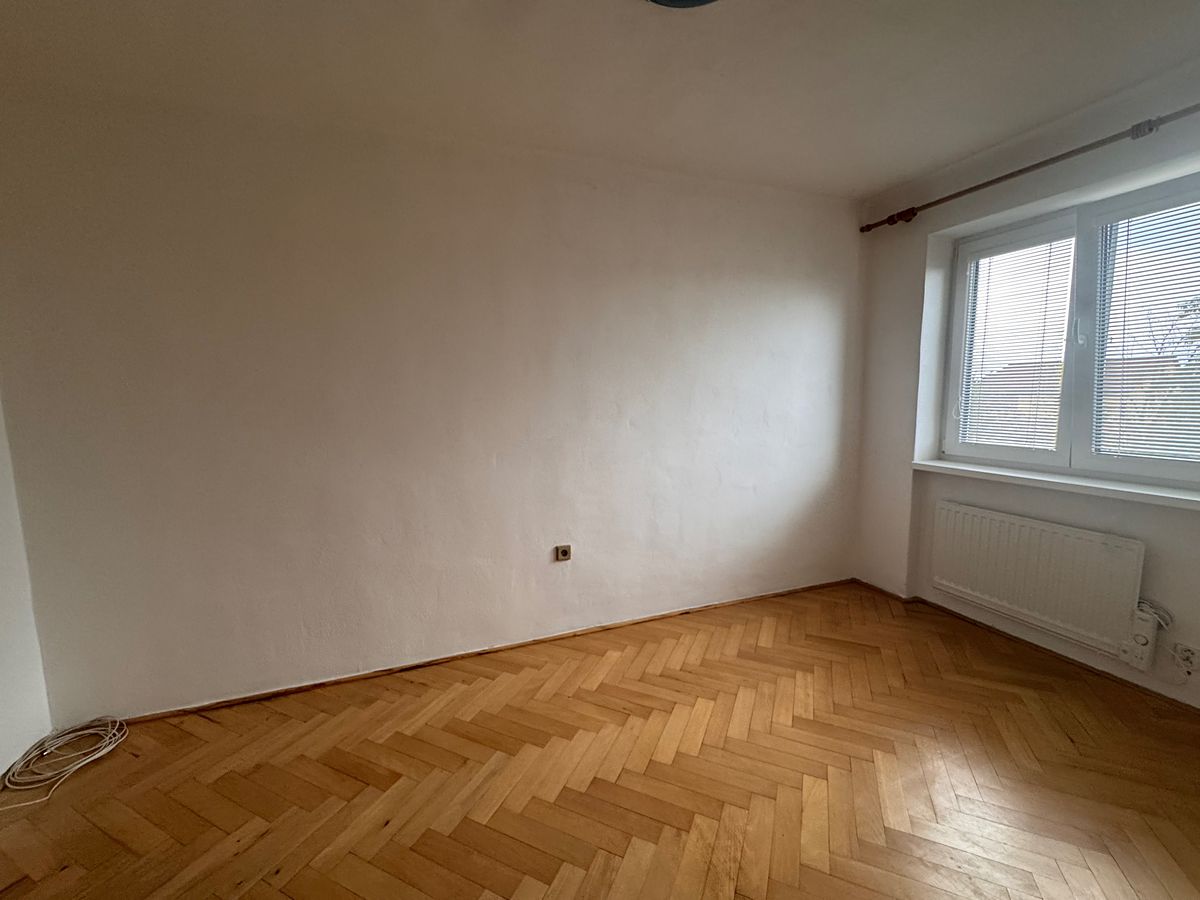 Pronájem bytu 3+1 65 m² – fotografie 3