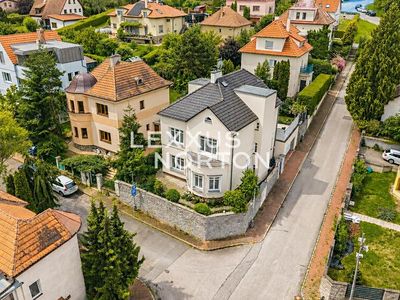Prodej vily 289 m², pozemek 365 m²