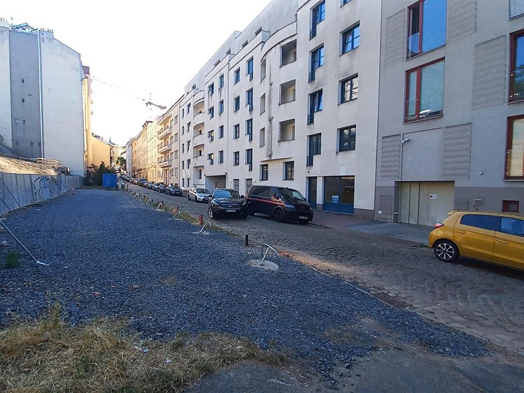 Pronájem nemovitosti, 15 m² (2 z 4)