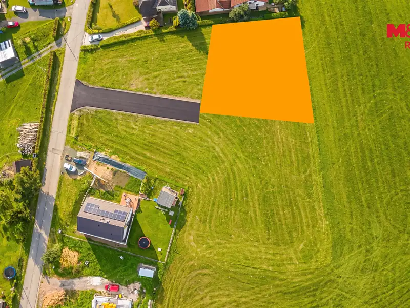 Prodej stavebního pozemku 1015 m², Semily – náhled fotky 2