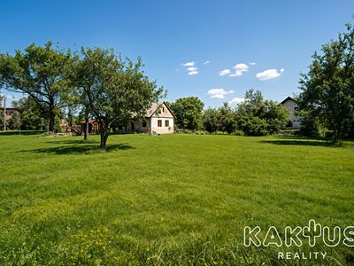 Prodej stavebního pozemku 969 m²