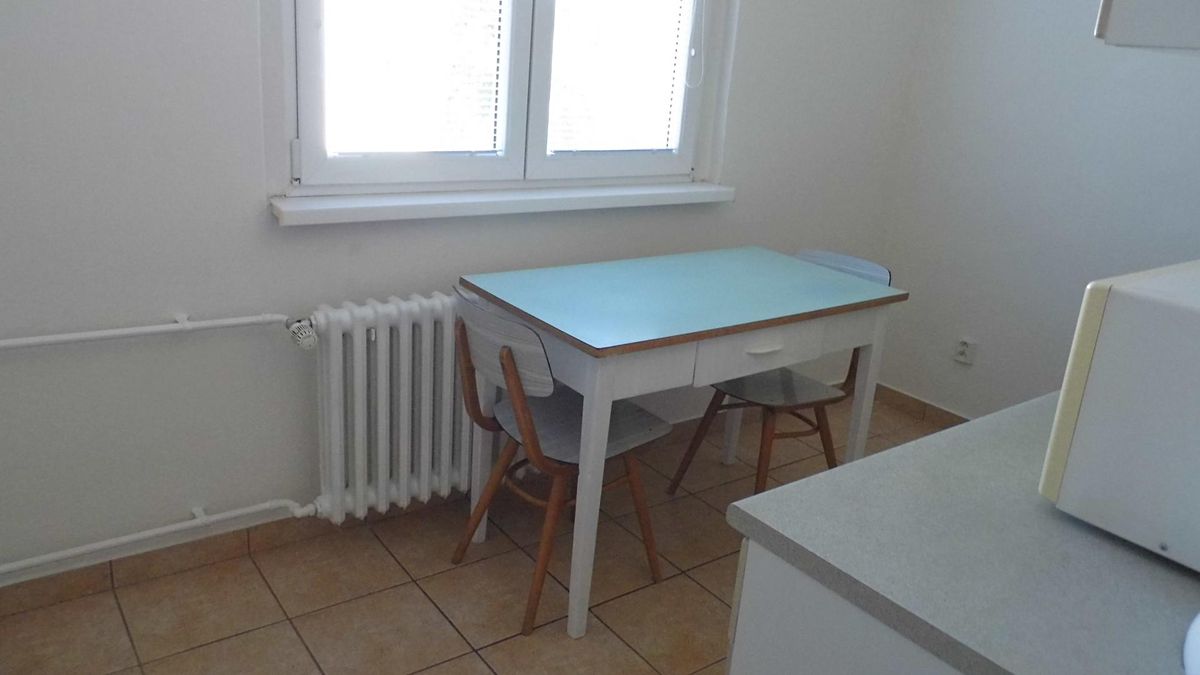 Pronájem bytu 2+1 64 m² – fotografie 4