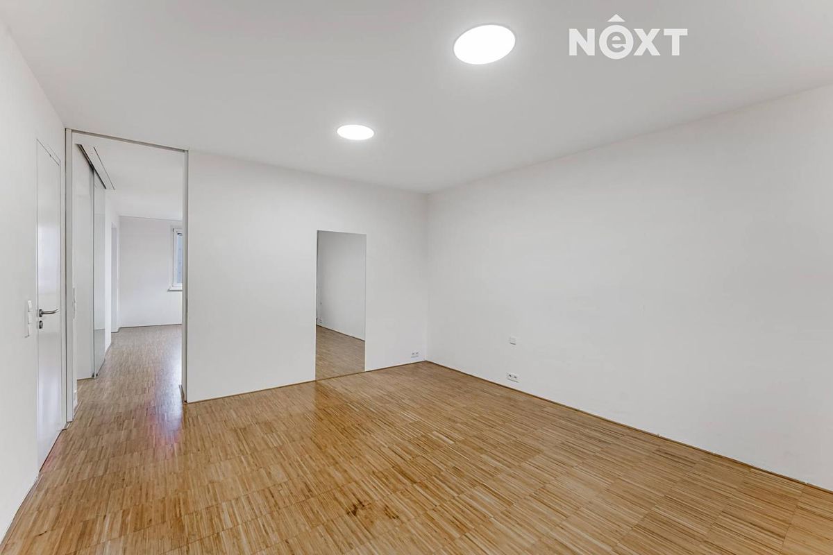 Pronájem bytu 2+1 65 m² – fotografie 4