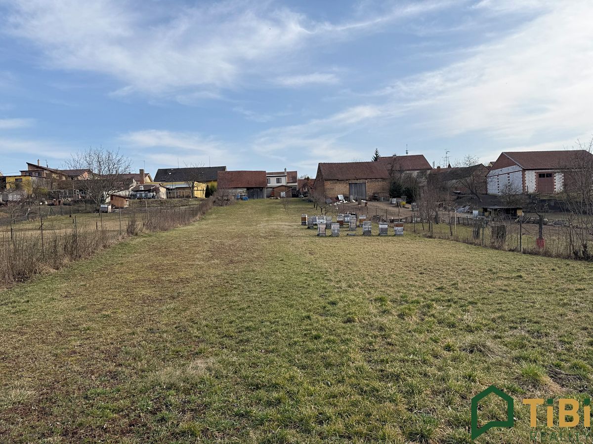 Prodej rodinného domu 100 m², pozemek 1222 m² – fotografie 3