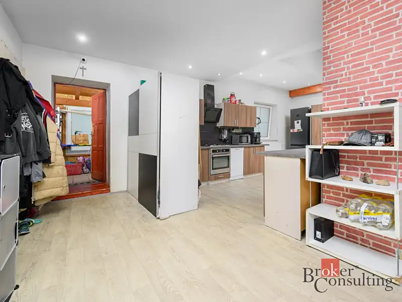 Prodej rodinného domu 335 m², pozemek 563 m², Liberec – náhled fotky 2