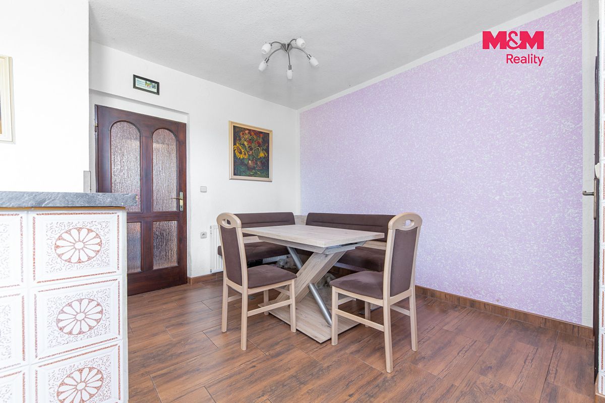 Prodej rodinného domu 190 m², pozemek 6059 m² – fotografie 3