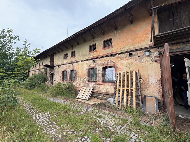Pronájem komerčního prostoru, 324 m² (8 z 10)