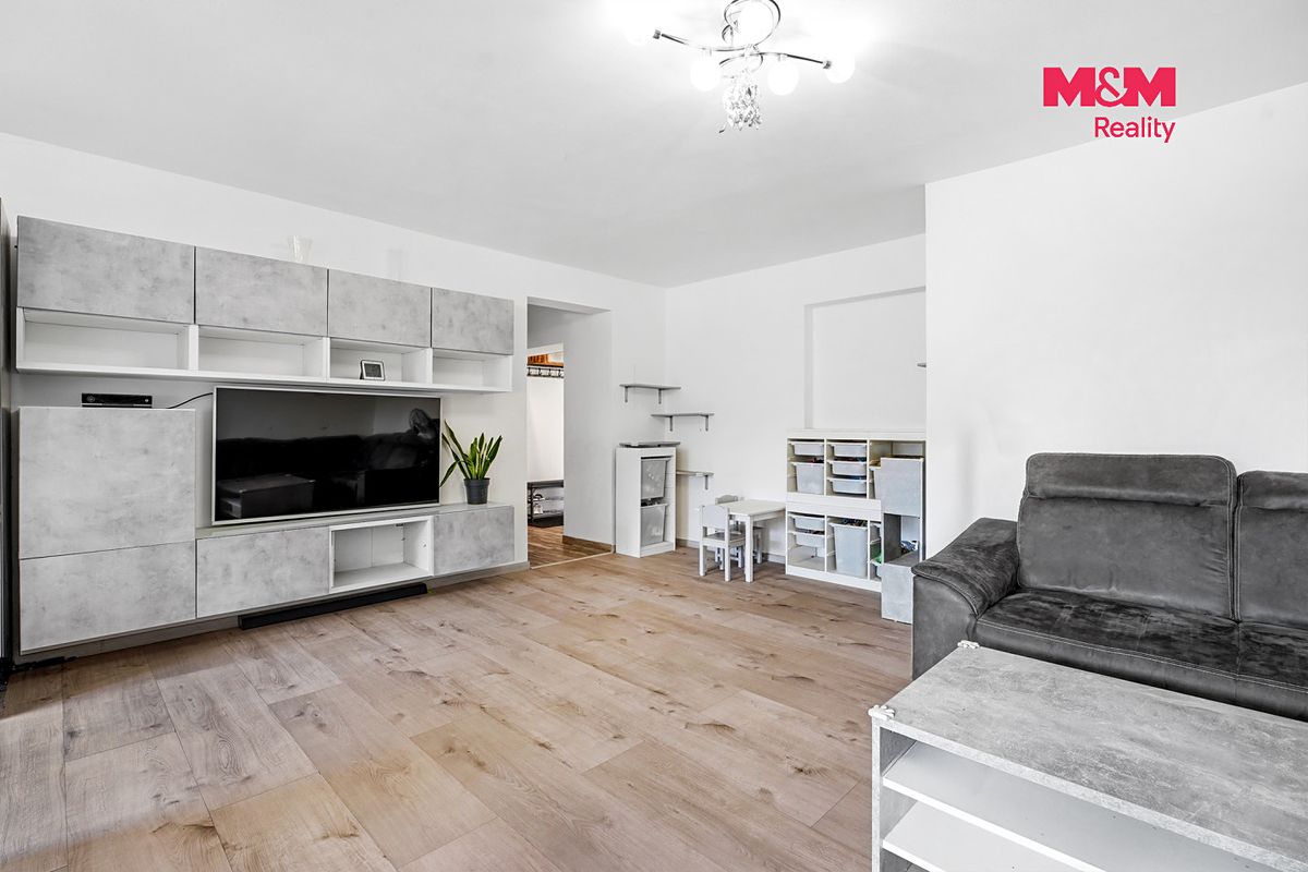 Pronájem bytu 4+kk 150 m² – fotografie 2