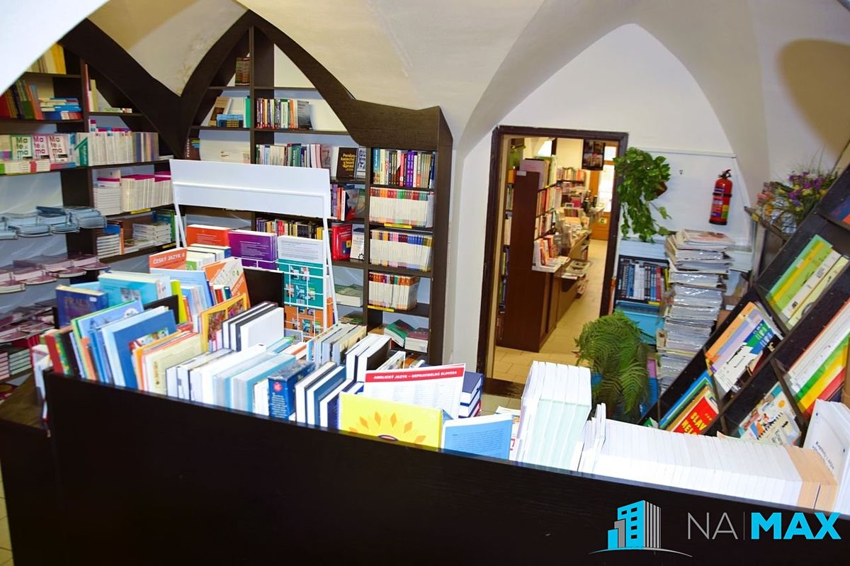 Prodej rodinného domu 350 m², pozemek 291 m² – fotografie 5