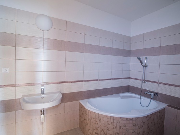 Квартира 4+kk на продаж, 110 м² (28 з 34)