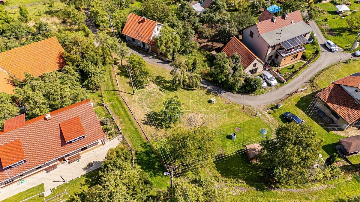 Prodej stavebního pozemku 532 m² – fotografie 2