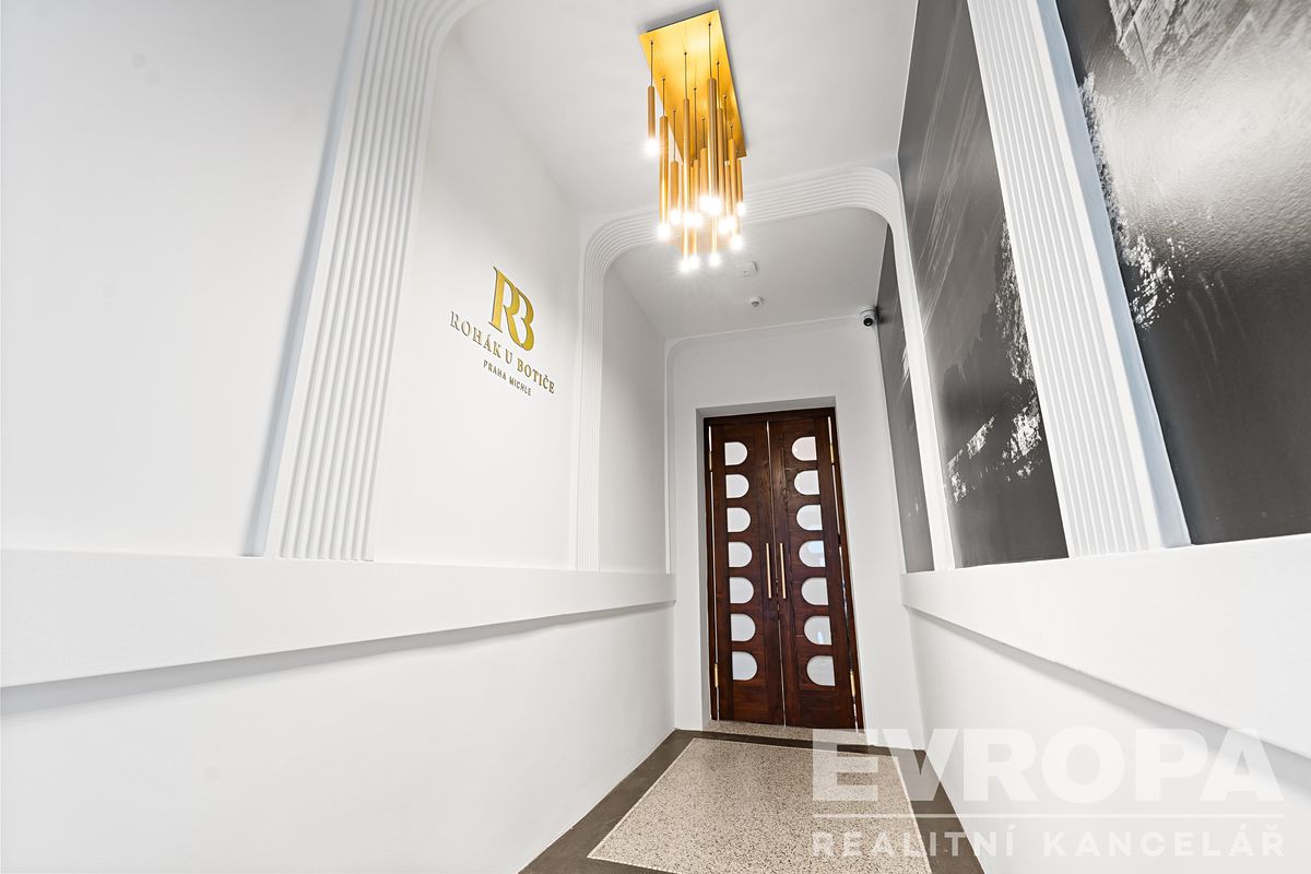 Pronájem bytu 2+kk 56 m²