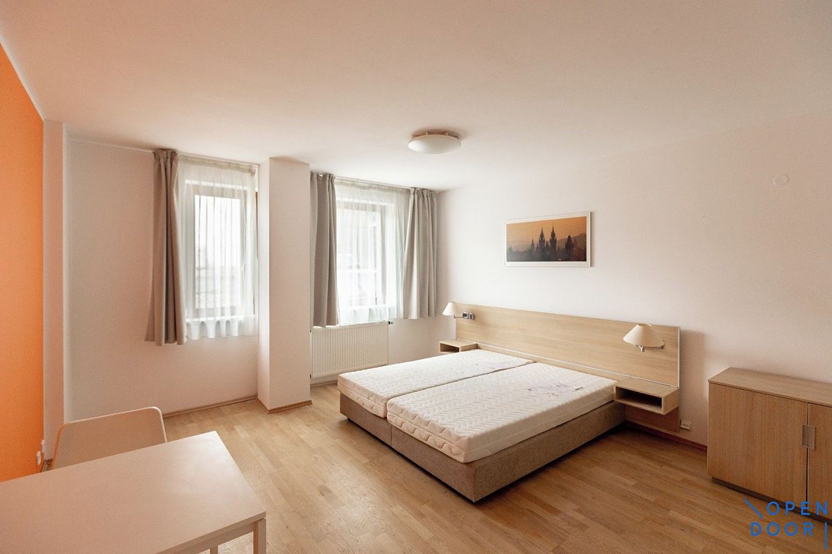 Pronájem bytu 1+kk 32 m² – fotografie 4