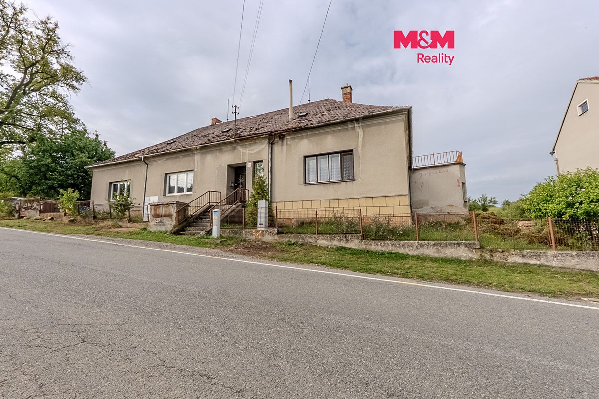 Prodej rodinného domu 169 m², pozemek 909 m²