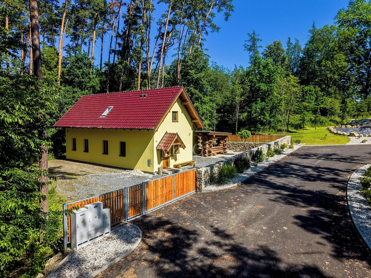 Prodej rodinného domu 98 m², pozemek 612 m²