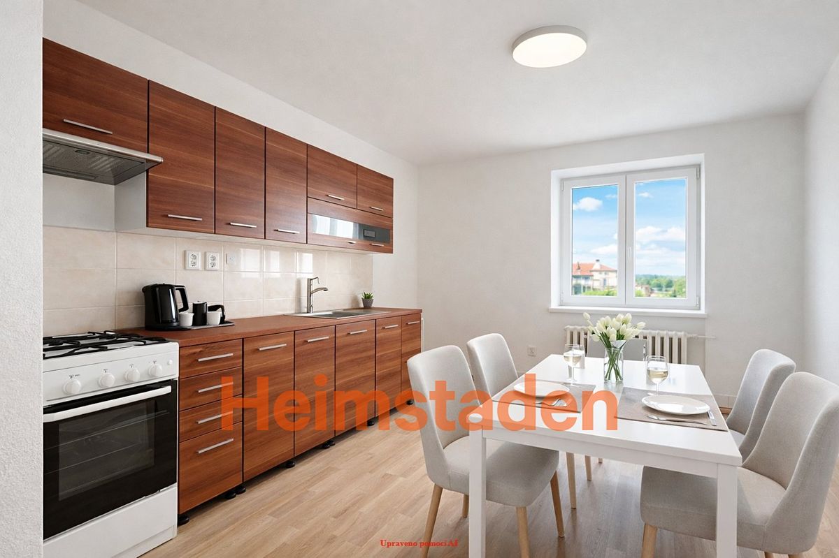 Pronájem bytu 3+1 74 m² – fotografie 3