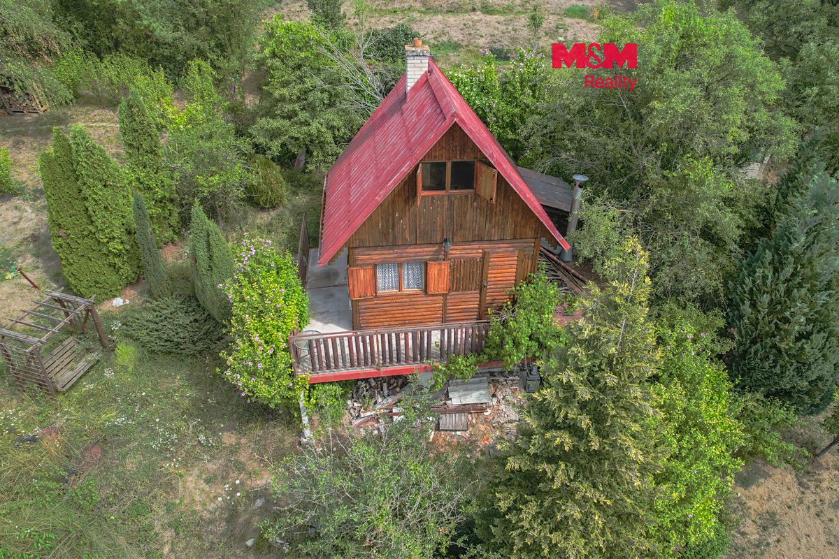 Prodej chaty 35 m², pozemek 400 m²