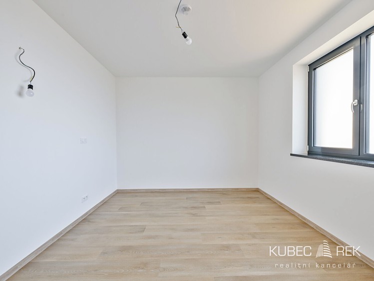 Prodej bytu 2+kk, 52 m² (4 z 14)
