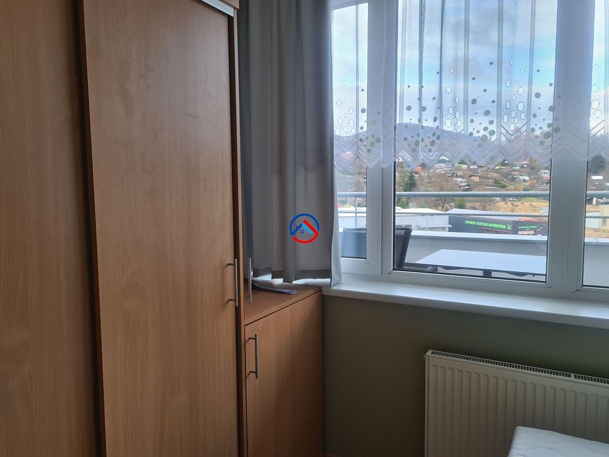 Pronájem bytu 1+1 40 m² – fotografie 4