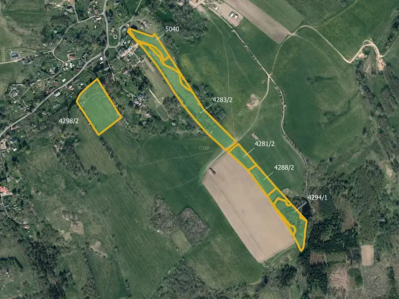 Prodej louky 50106 m², Staré Křečany – náhled fotky 1