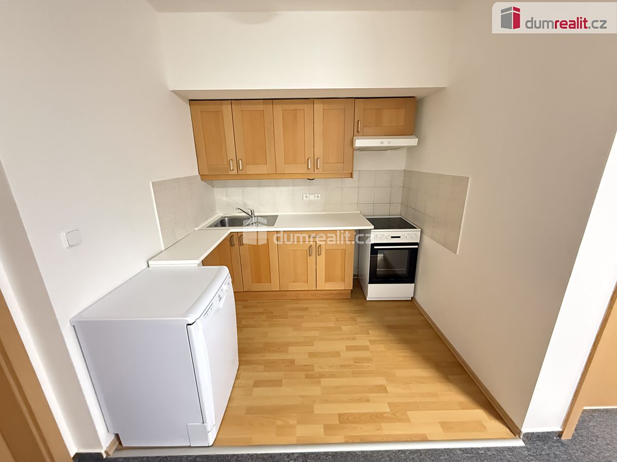 Pronájem bytu 2+kk 70 m² – fotografie 2