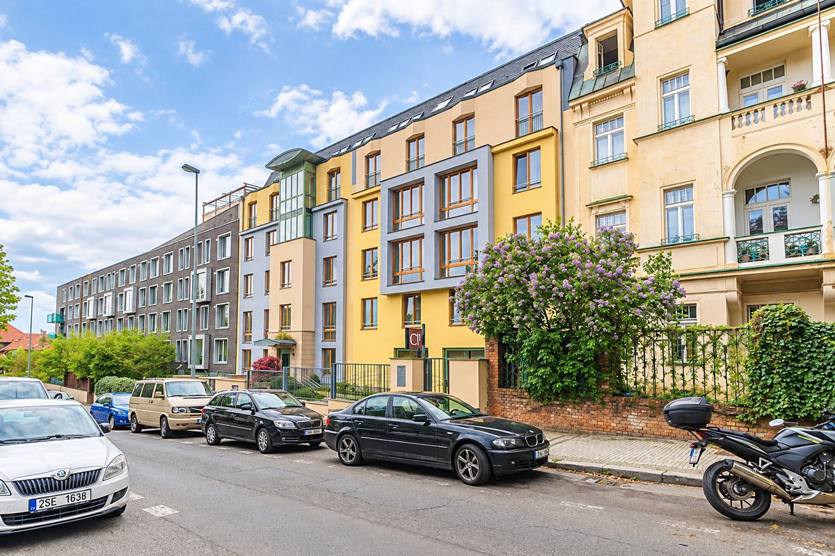 Pronájem bytu 3+kk 108 m²