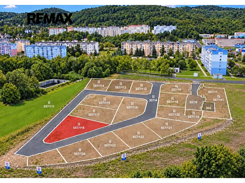 Prodej stavebního pozemku 904 m², Krupka – náhled fotky 1