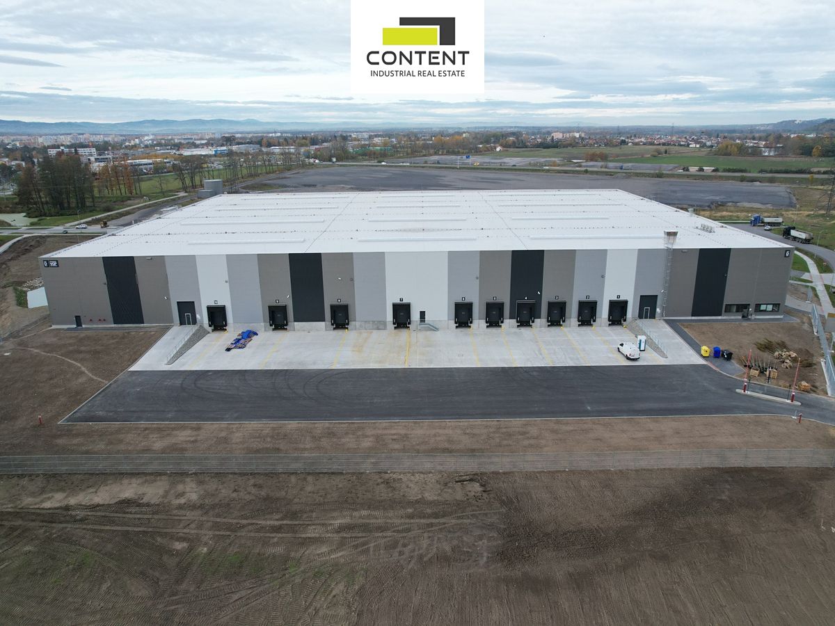 Pronájem výrobní haly, prostoru 24000 m² – fotografie 3