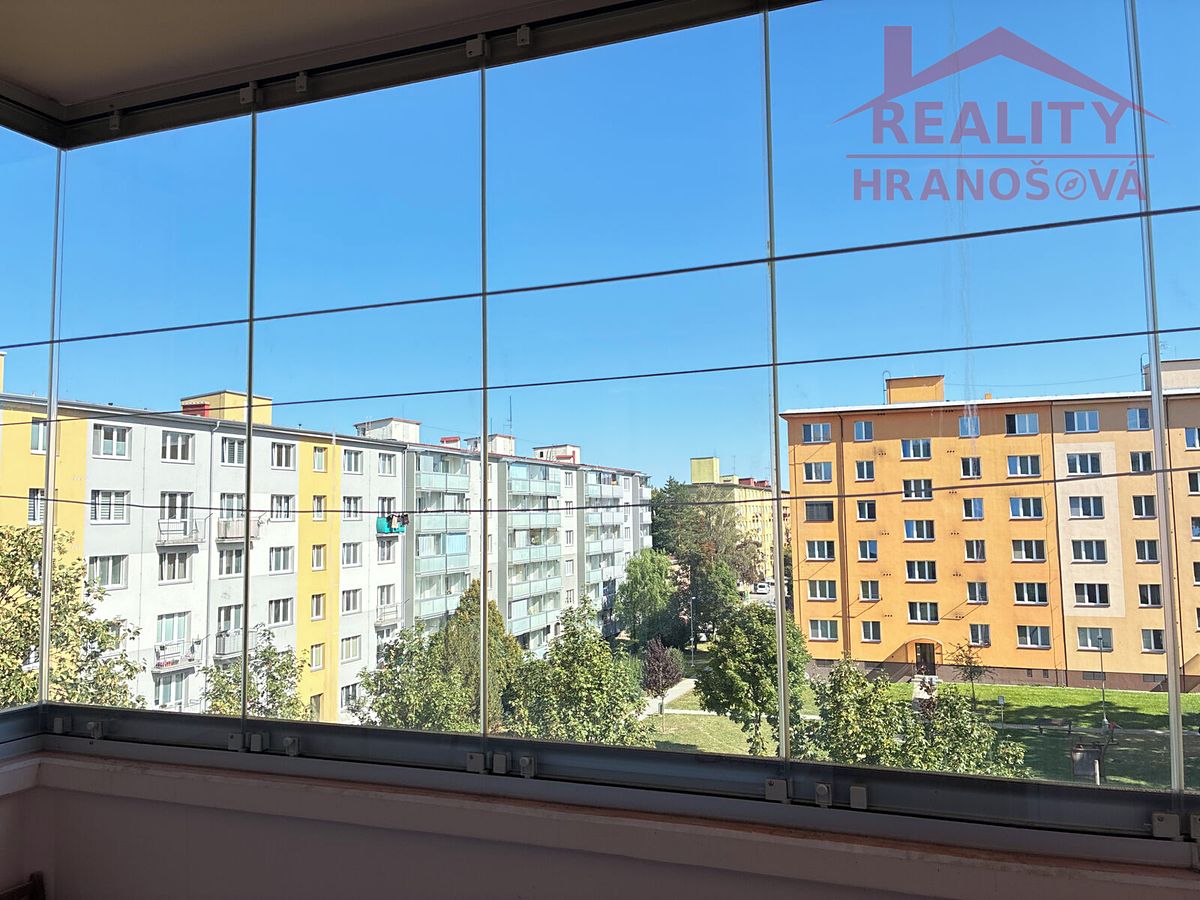 Pronájem bytu 2+1 51 m² – fotografie 3