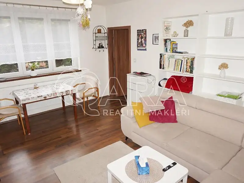 Prodej bytu 3+1 60 m², Litomyšl – náhled fotky 2