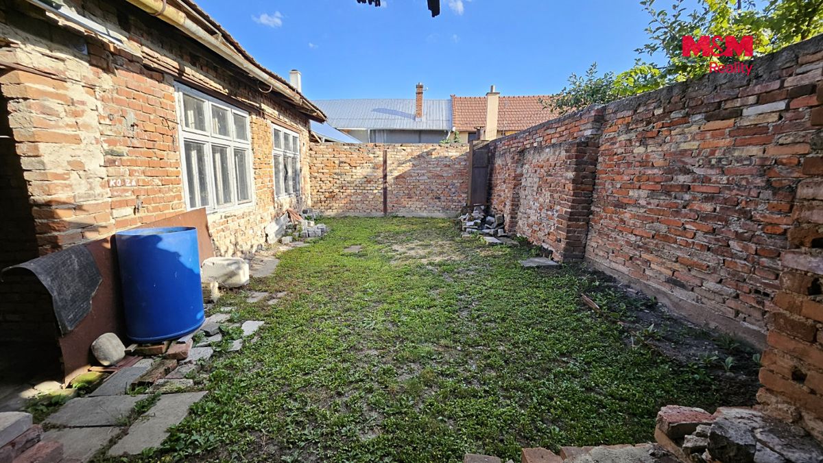 Prodej rodinného domu 76 m², pozemek 183 m² – fotografie 4