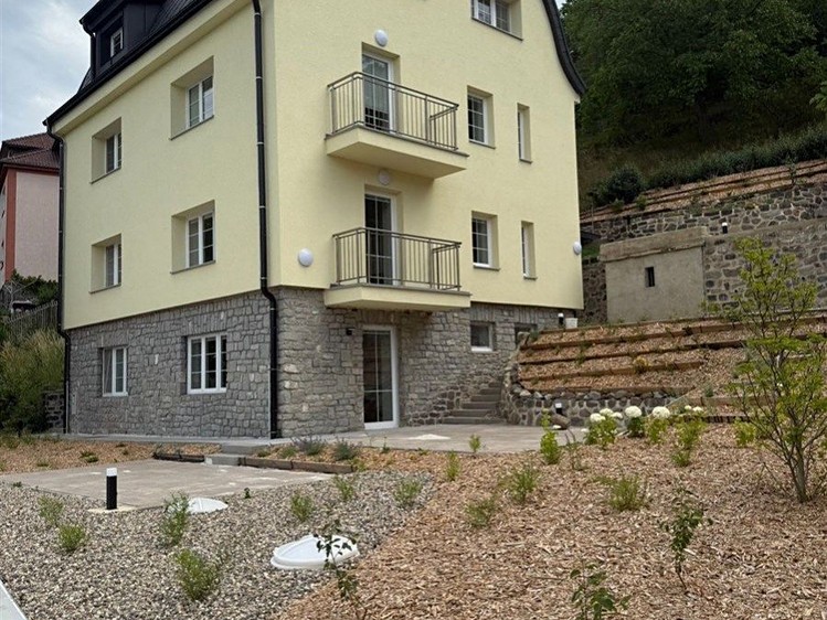 Квартира 1+kk в оренду, 37 м² (7 з 16)
