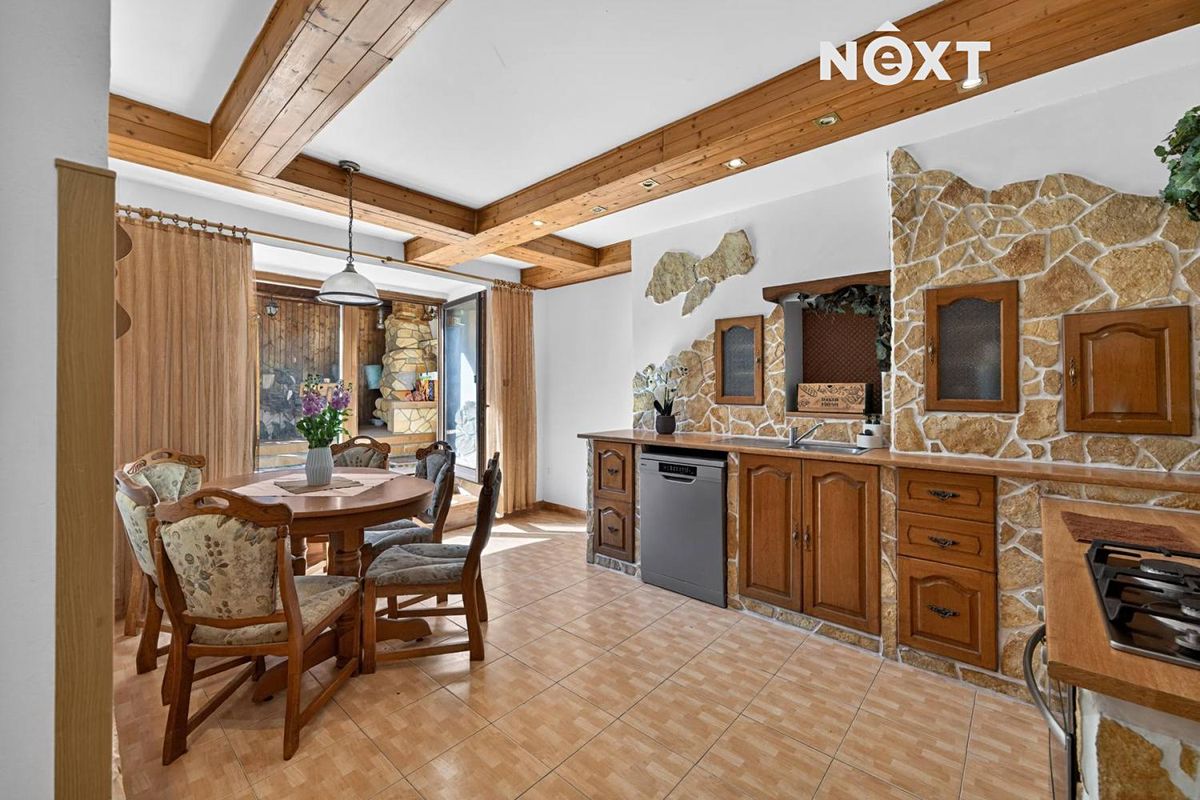 Prodej rodinného domu 152 m², pozemek 307 m² – fotografie 3