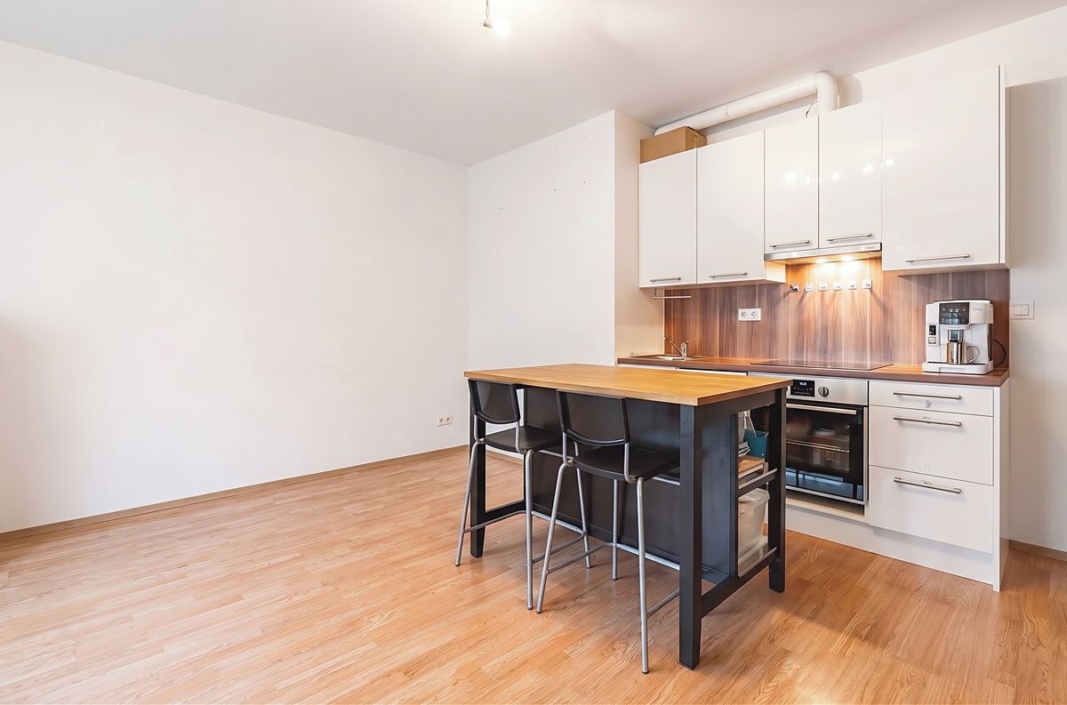 Prodej bytu 1+kk 94 m² – fotografie 2