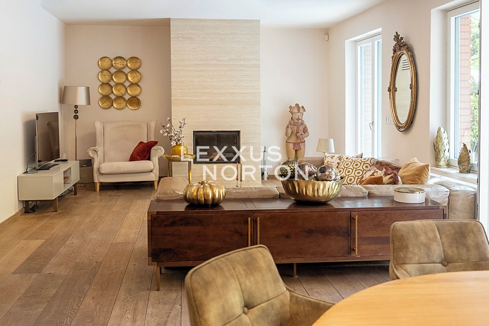 Prodej rodinného domu 522 m², pozemek 1215 m² – fotografie 5