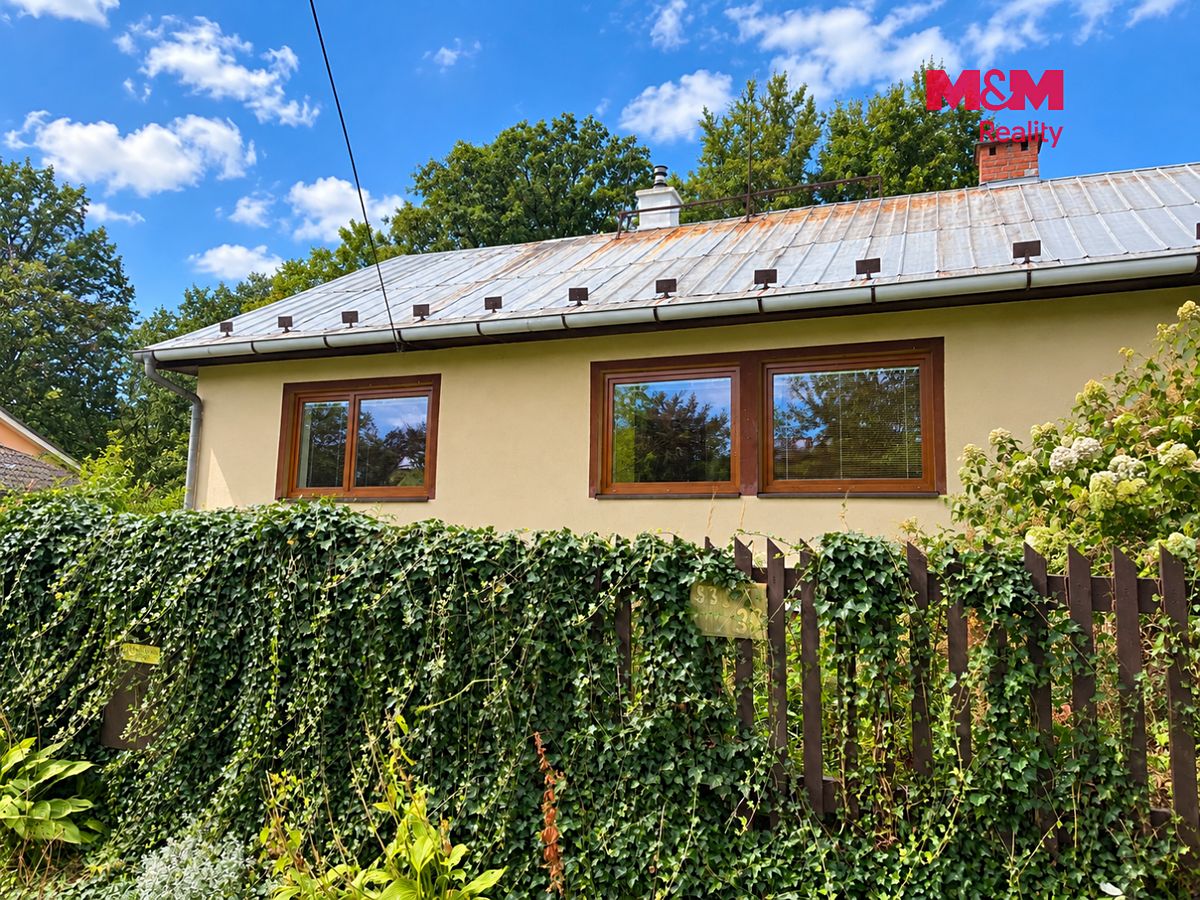 Prodej rodinného domu 70 m², pozemek 552 m² – fotografie 2