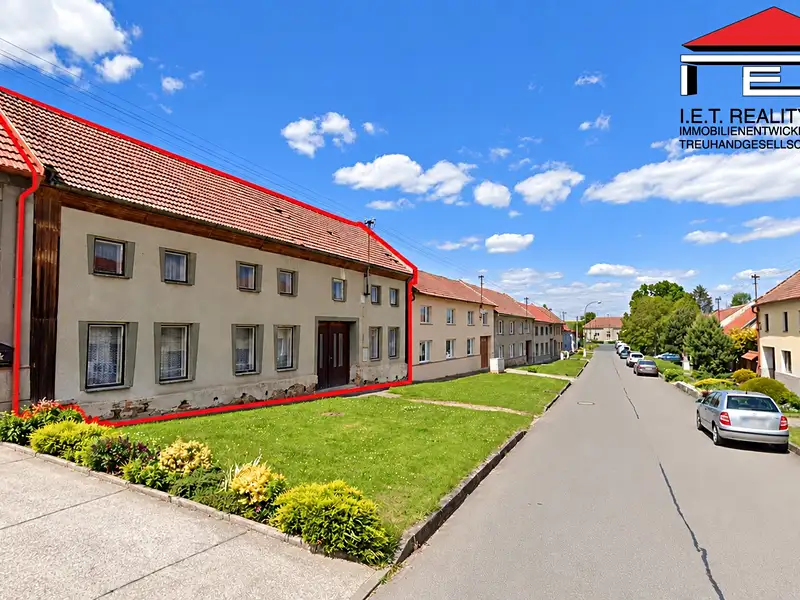 Prodej rodinného domu 300 m², pozemek 1377 m², Skalka – náhled fotky 1