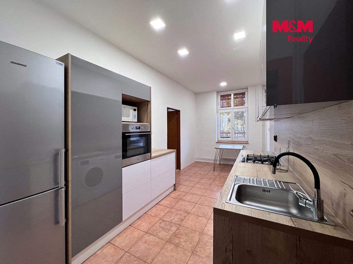 Pronájem bytu 2+1 67 m² – fotografie 4