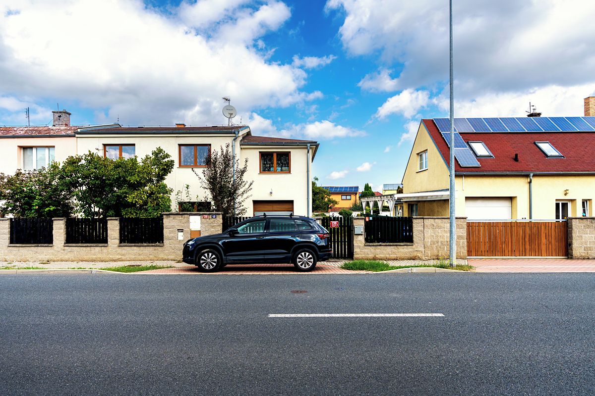Prodej rodinného domu 197 m², pozemek 584 m²