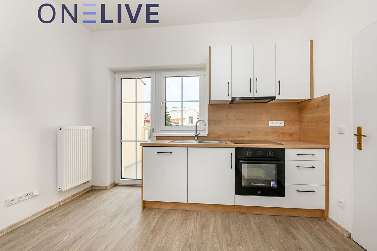 Pronájem bytu 3+1 91 m² – fotografie 2