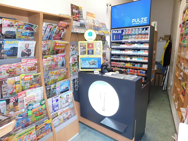 Pronájem obchodního prostoru 10 m², Poděbrady – náhled fotky 1