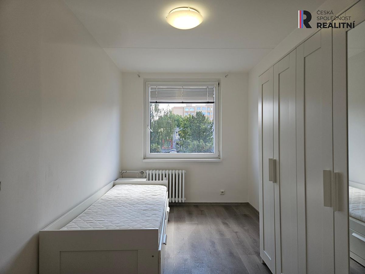 Pronájem bytu 2+kk 47 m² – fotografie 4