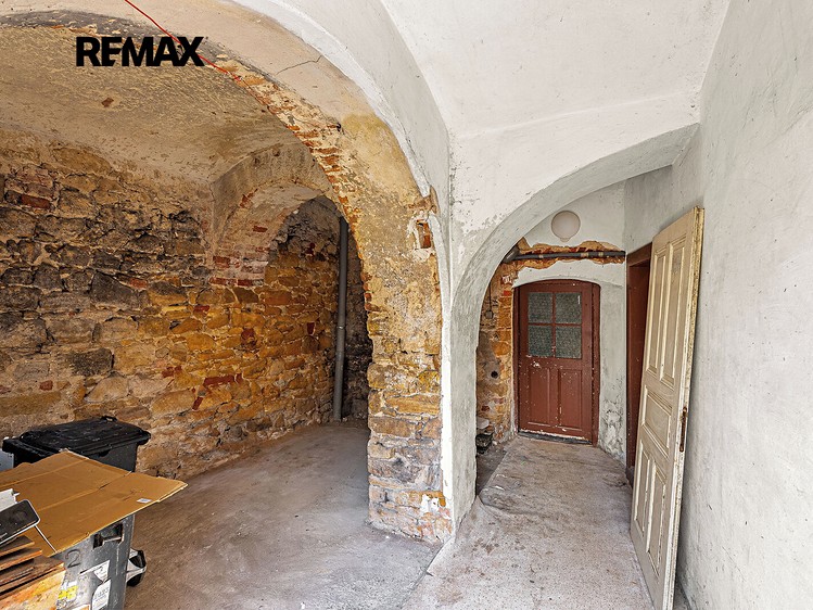 Комерційне приміщення на продаж, 250 м² (15 з 20)
