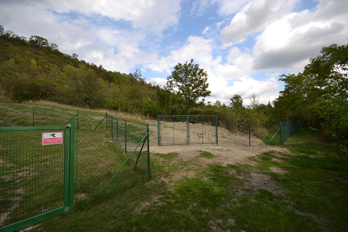 Pronájem zahrady 1500 m²