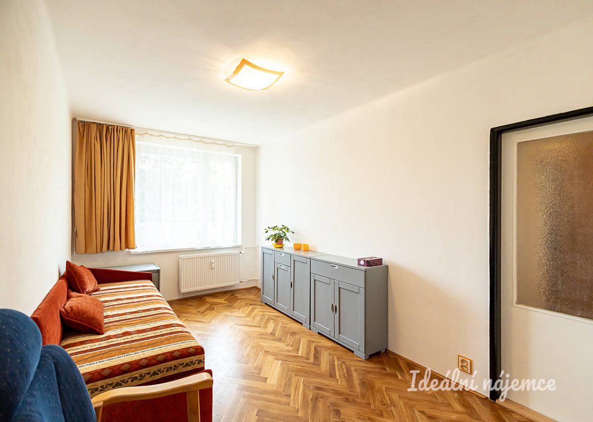 Pronájem bytu 2+kk 38 m² – fotografie 4