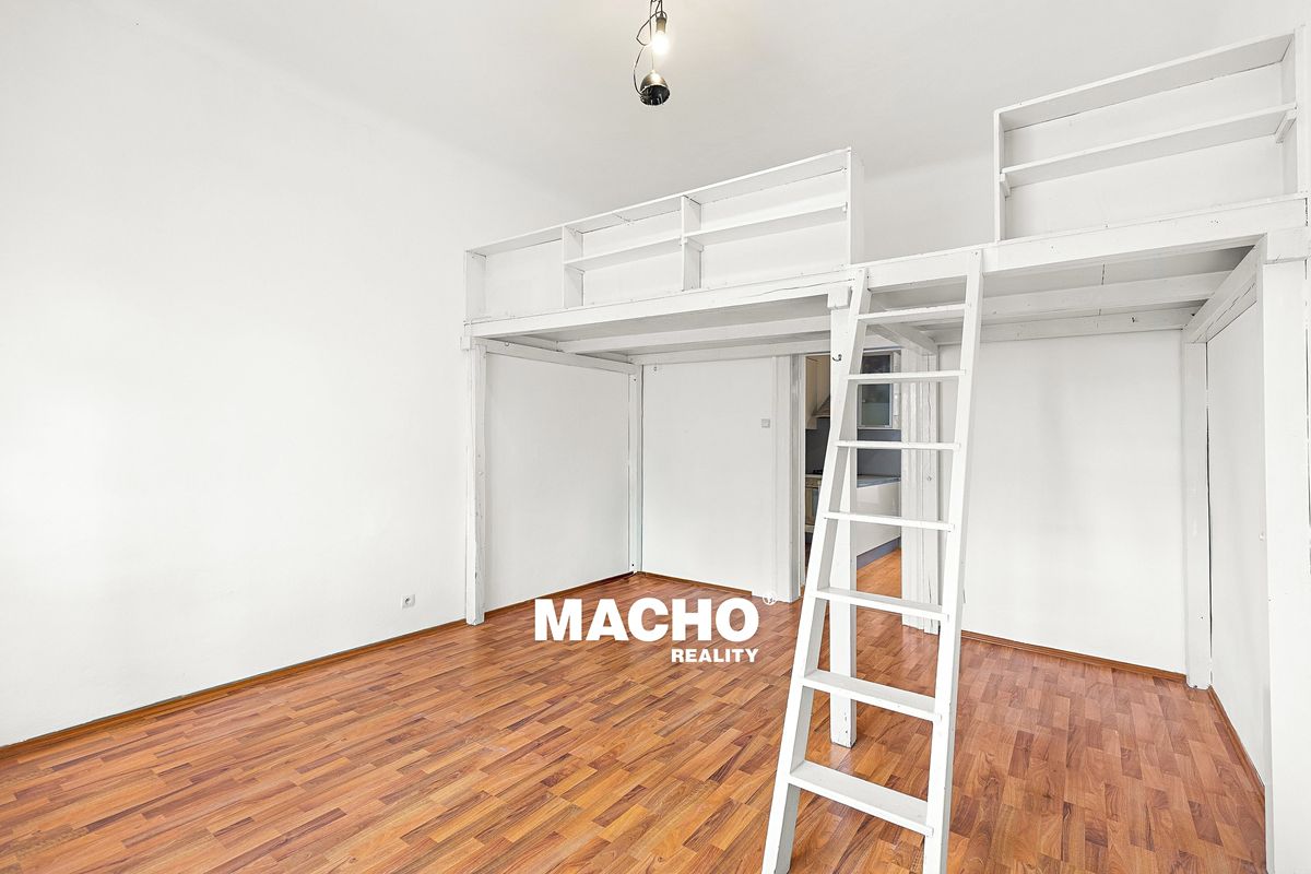 Pronájem bytu 1+1 46 m² – fotografie 2