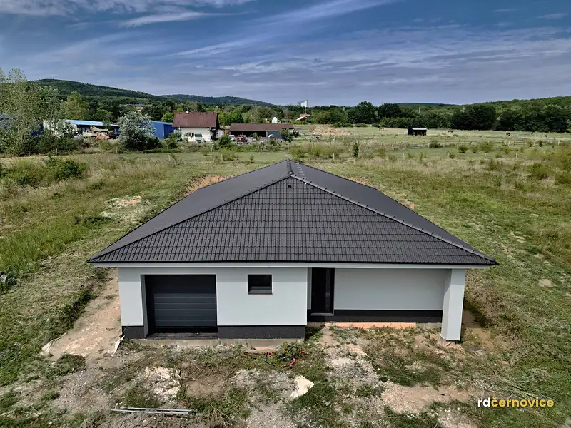 Prodej rodinného domu 167 m², pozemek 1044 m², Černovice – náhled fotky 3