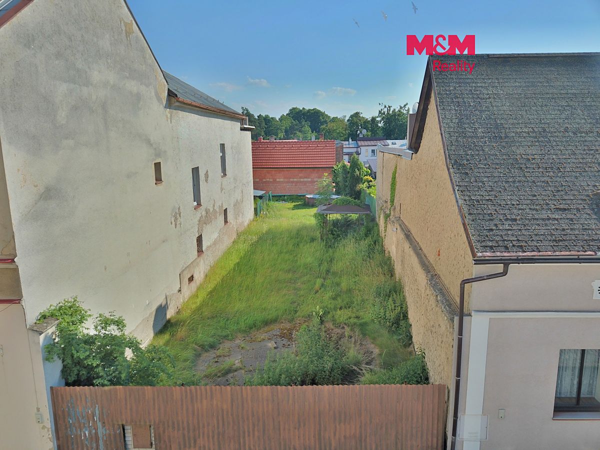 Prodej stavebního pozemku 353 m², Bělá pod Bezdězem – fotka 1 z 3